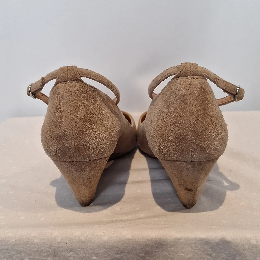 Sigerson Morrison Tan Suede Wedges Size 8